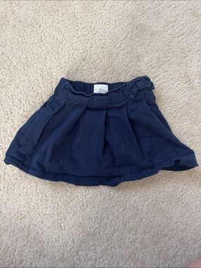 The Children's Place Navy Pleated Skort with Side Bow Detail size 3T